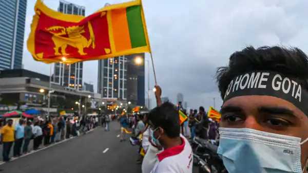 हिंसा के बीच श्रीलंका के राष्ट्रपति ने कहा- नए पीएम, सरकार की नियुक्ति करेंगे